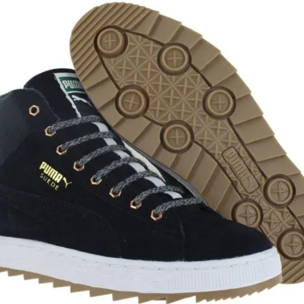 Worn once Puma suede winterized boots Women's 7.5